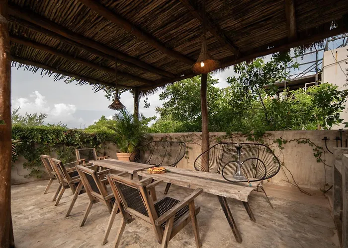 Casa Coyote Hotel 3*