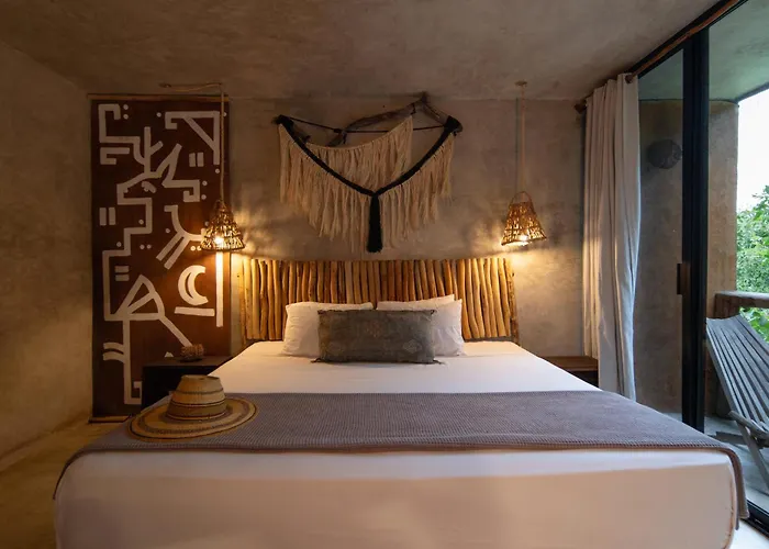 Hotel Casa Coyote