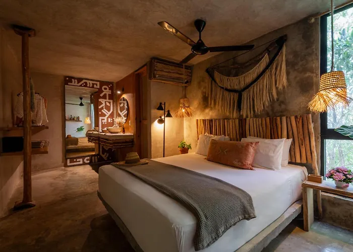 Casa Coyote Hotel 3*