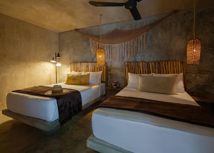 Casa Coyote Hotel 3*