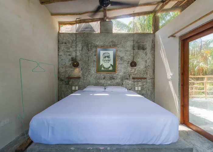 Casa Coyote Hotel