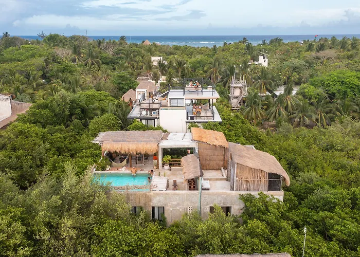 Casa Coyote 3*