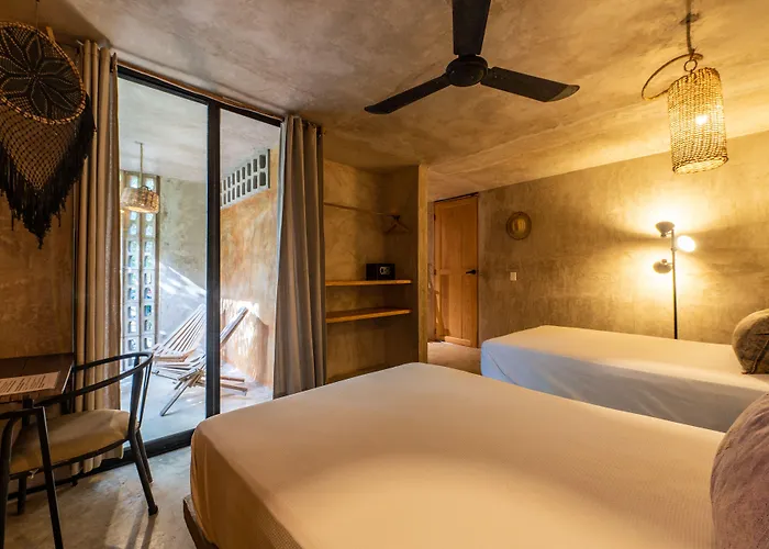 Casa Coyote Hotel 3*